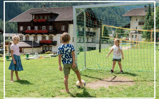 Gutshof - Urlaubsresort Hafele