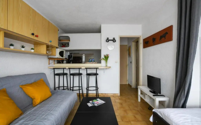 Studio Arena / Plage a 2min / Parking Prive / Terrasse (Adults Only)