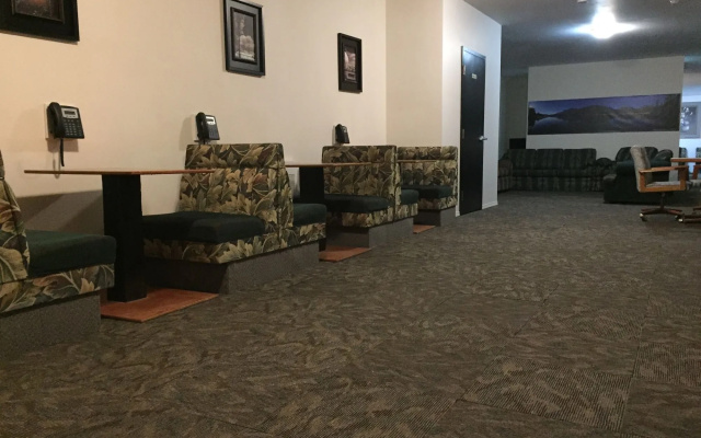 Invermere Hostel