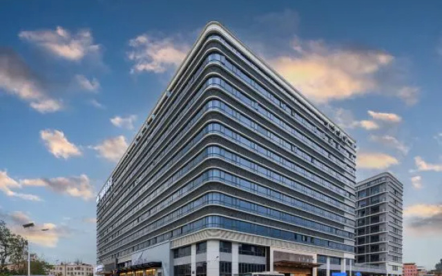 Homeinn Selected Hotel (Guangzhou Baiyun International Airport T2 Terminal)