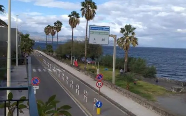 Esclusivo 100mq con vista mare