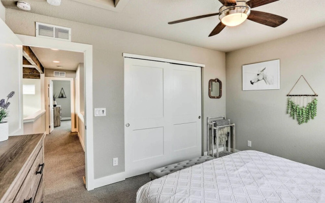 Granby Golf Retreat w/ Ski Trails, Mountain View!
