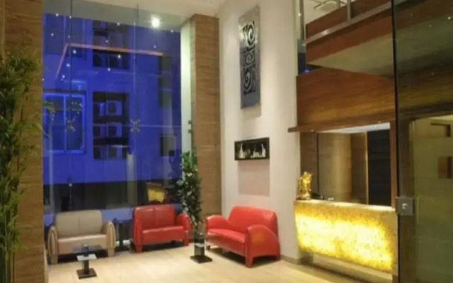 JM Four Hotel
