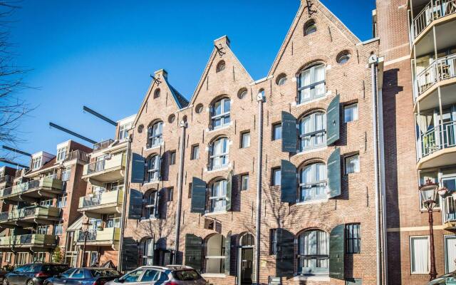 Апартаменты Yays Zoutkeetsgracht Concierged Boutique Apartments вид на фасад