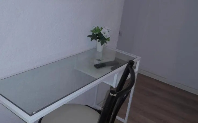 Top 10-1 bedroom apt/terrace