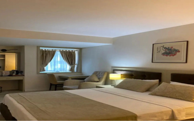 Palm Inn Hotel