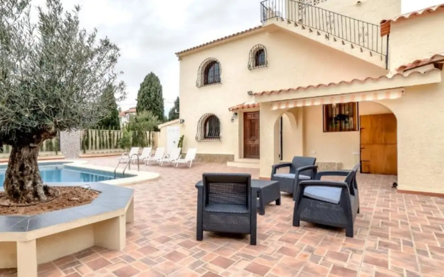 Villa - 3 Bedrooms with Pool and WiFi - 106411