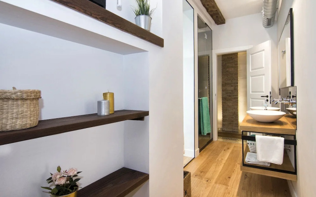 Chezmoihomes Unforgettable - First Class