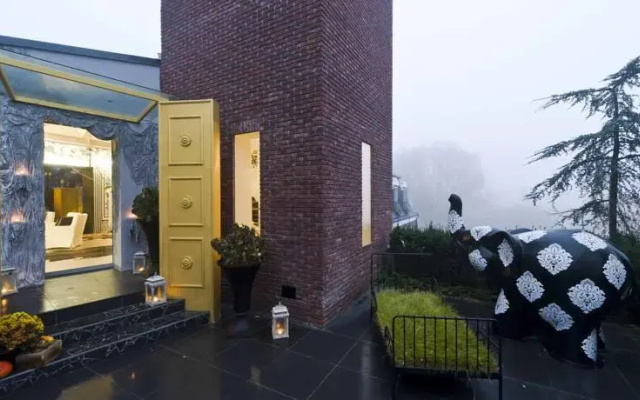 Classix Small Luxury Design Hotel