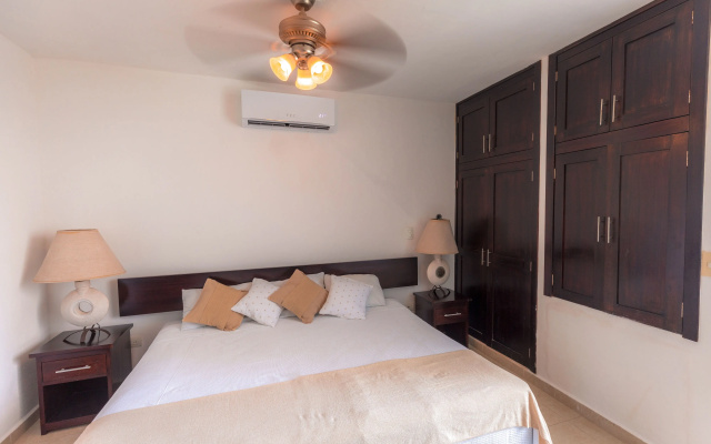 Las Gaviotas Hotel and Suites