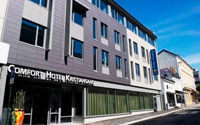 Comfort Hotel Kristiansand вид на фасад