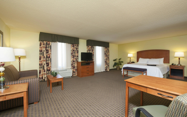 Hampton Inn Macomb