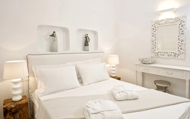 Eolia Senior Villa - 4 Bedroom 170m2 Private Pool