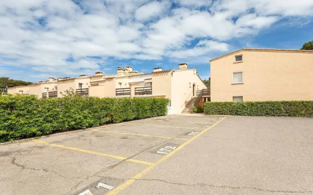 Retreat Near the Beach in Agde