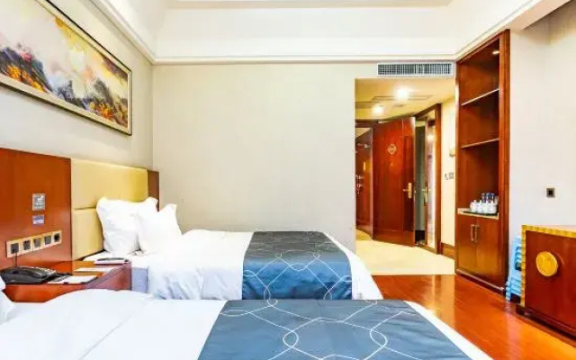 Chonpines Hotels·Qianxi Shuixi