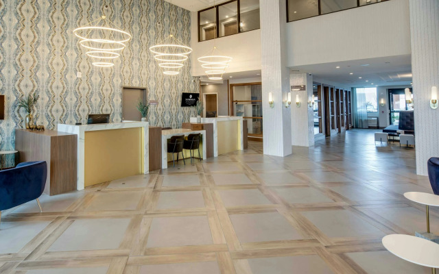 Sandman Signature Saskatoon South Hotel