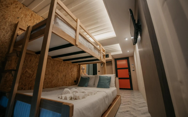 Kipbox Hotel Trang