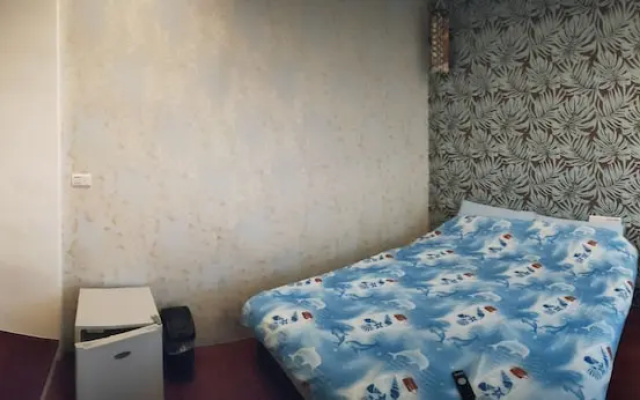 Come and Play Guesthouse