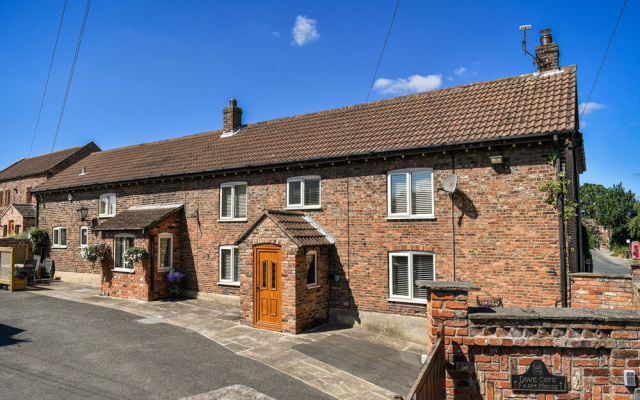 Dovecote Farm House