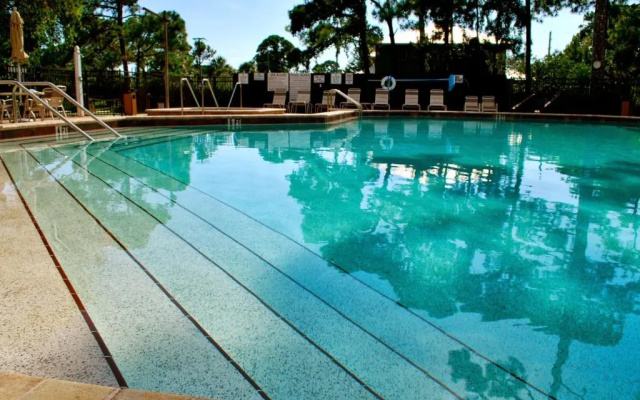 LUX VILLAs on beautiful Palmer Ranch