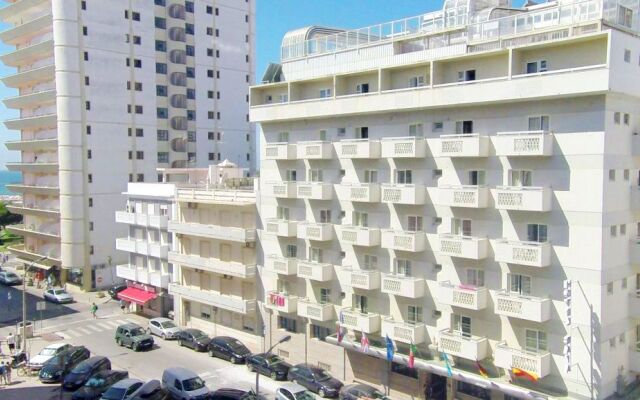 Hotel Baia De Monte Gordo парковка