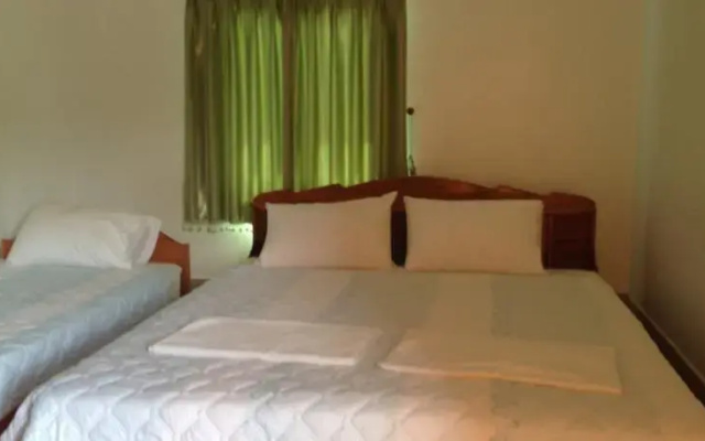 Sompratthana Guesthouse