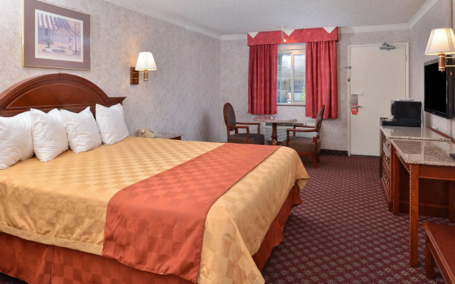 Americas Best Value Inn & Suites Fontana