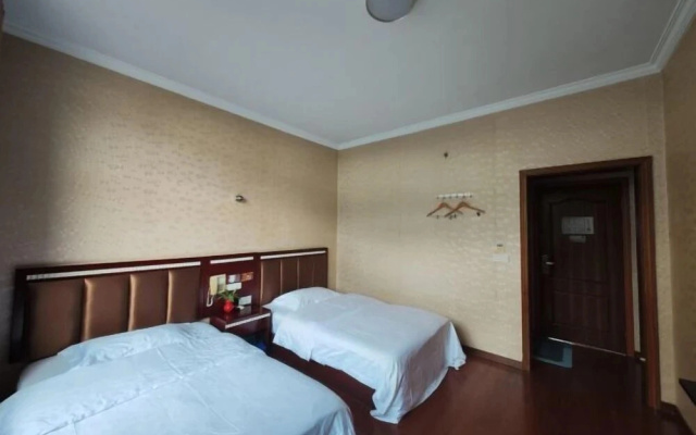 Xindongshan Business Hotel