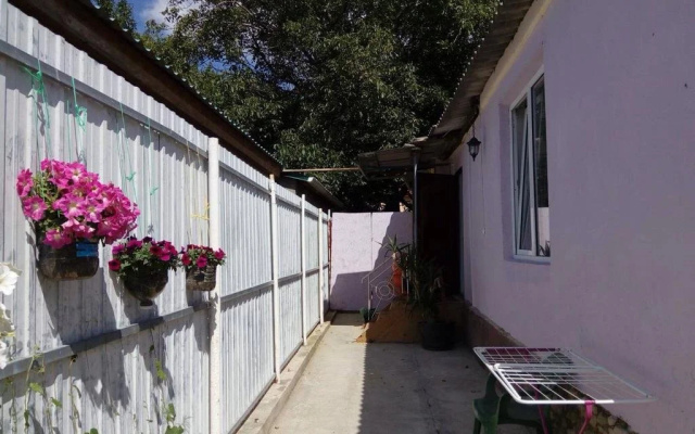 Guest House on Komsomolskaya 22