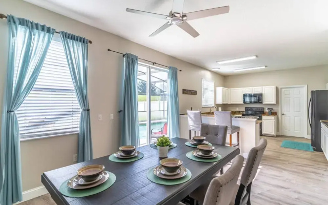185 Windwood Bay