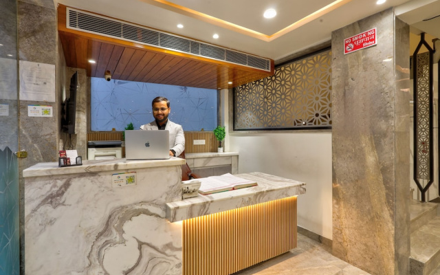 Hotel Kaca Inn - Near New Delhi Railway Station & Connaught Place