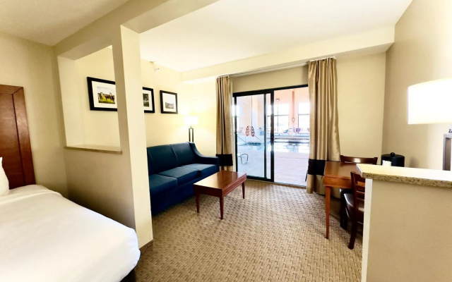 Comfort Inn & Suites Black River Falls I-94