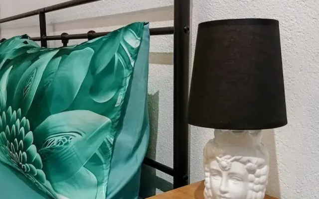Sicily Bed' House