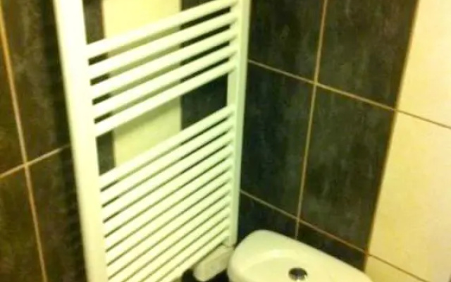 Appartement d'une chambre avec jardin clos et wifi a Roanne
