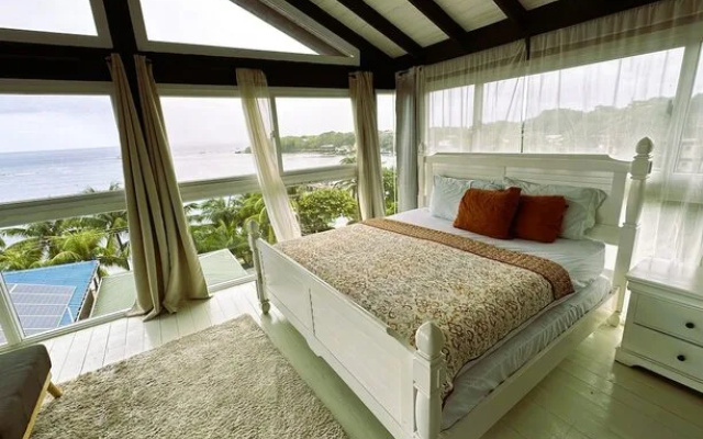 Miramar Suites