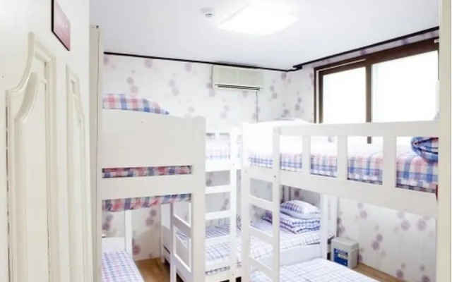 Time Guesthouse