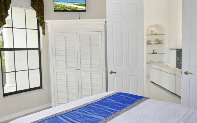 Waterfront Home on key lot With Pool, spa and Views