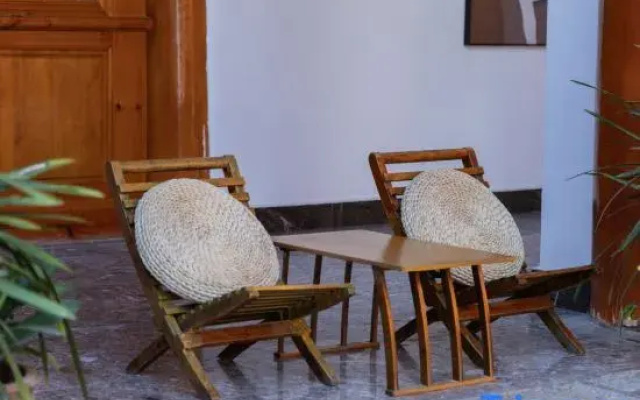 Yuanli Shuxia Homestay (Lijiang Ancient City South Gate Branch)