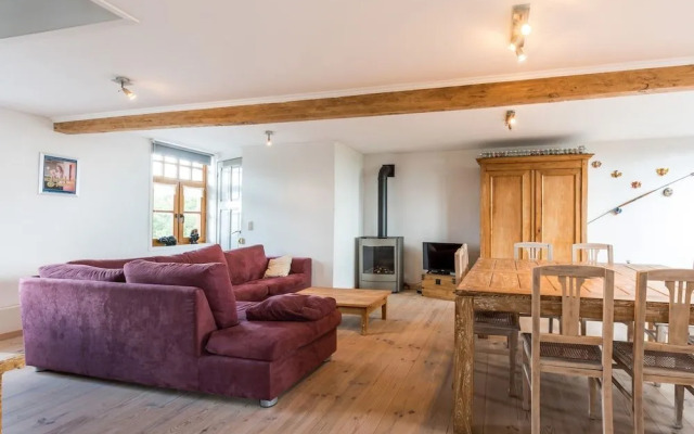 Flanders Fields Cottage Spar