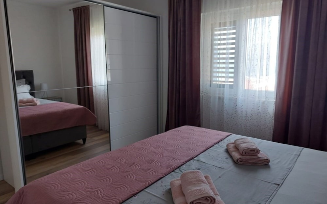 Apartments Ita 1