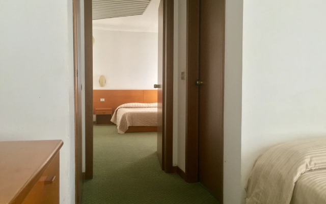 La Fenice Hotel