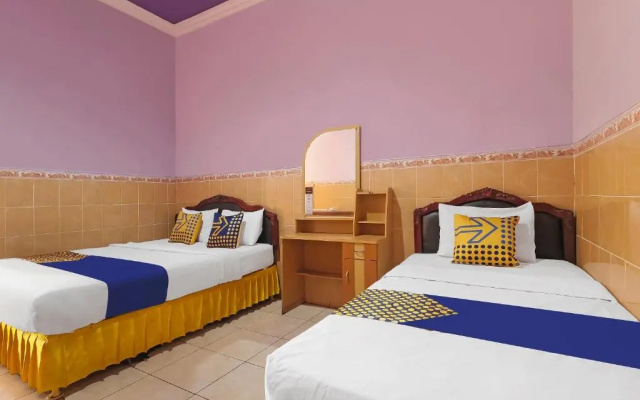 SPOT ON 91930 Hotel Citra Dewi 4 Manunggal