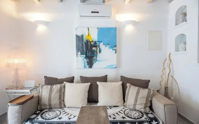 Phaedrus Living: Ornos Beach House Mykonos