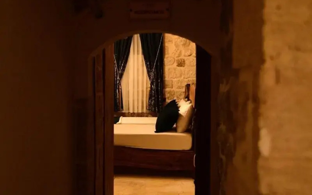 Sultan Konagi Hotel