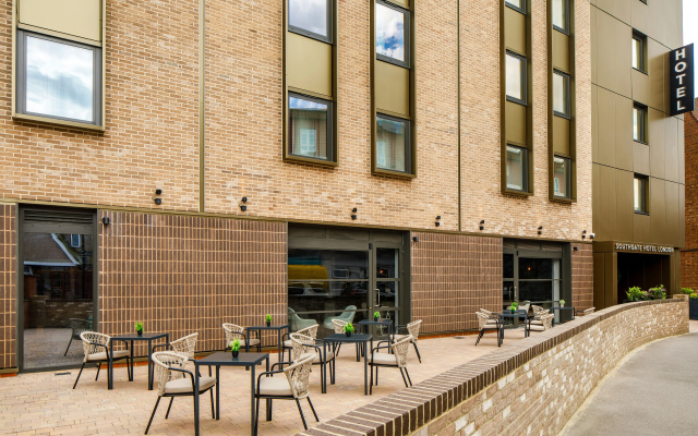 Southgate Hotel London