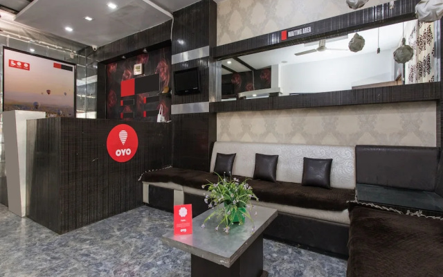 OYO 3689 Sky hotel