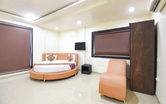 Fabhotel Nirvana