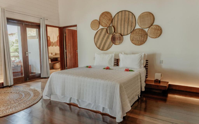 Madeiro Beach Hotel And Resort