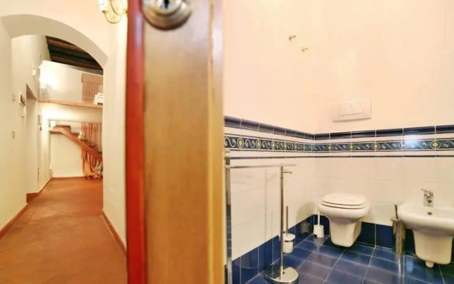 Your Home in Florence Tornabuoni