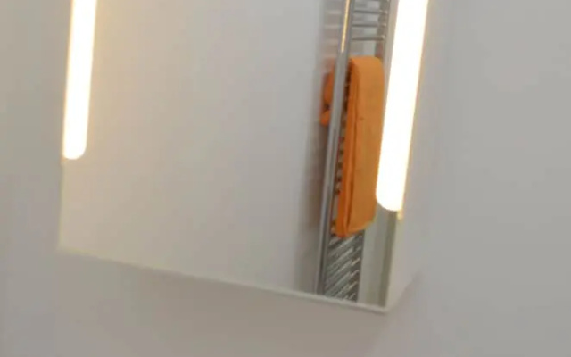 IzzHome Orange